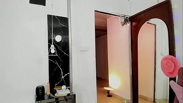 Jordyrodriiguez online show from November 8, 11:25 pm