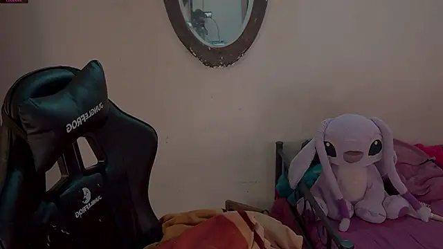 Snapshot of xofix chatting on December 20, 1:47 am xofix online show from December 20, 1:47 am