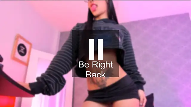 Snapshot of CatrinaRossi chatting on February 8, 10:51 pm CatrinaRossi online show from February 8, 10:51 pm