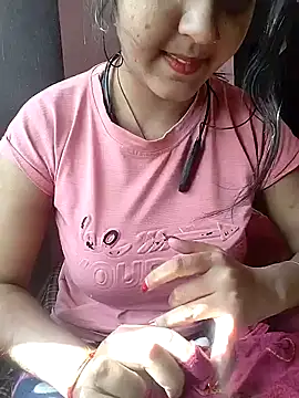 Snapshot of Bittu-rani chatting on December 4, 4:54 am Bittu-rani online show from December 4, 4:54 am