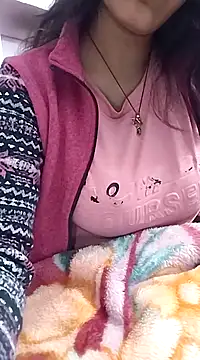 Snapshot of Bittu-rani chatting on December 13, 7:58 am Bittu-rani online show from December 13, 7:58 am