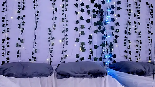 Snapshot of Natasha_Nasty2 chatting on January 23, 2:55 am Natasha Nasty2 online show from January 23, 2:55 am