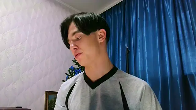 Jerry Bomb online show from December 25, 9:45 am