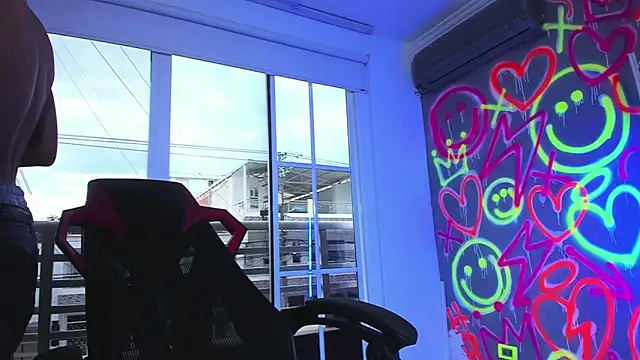 ANGEL NICOLAS online show from January 8, 10:01 pm