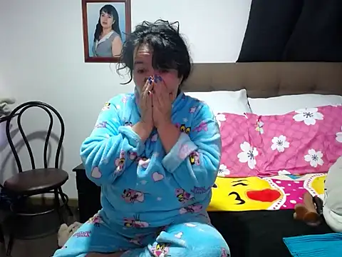 Sweeetness Milf online show from January 12, 12:23 pm