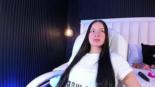 afrodytasky  online show from December 18, 12:00 pm