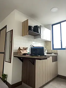 LauraCadwell online show from October 1, 3:07 pm