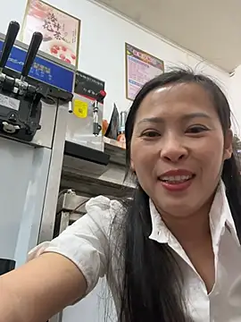 andii-1 online show from February 22, 1:55 am