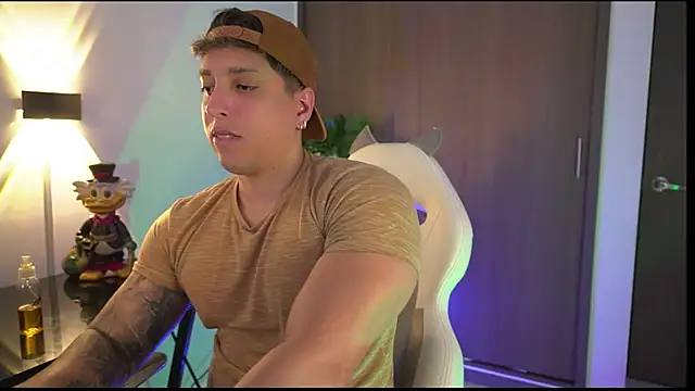 appolo allen online show from October 31, 5:41 am