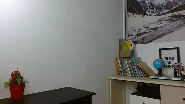 peyton golden1 online show from November 4, 3:27 am