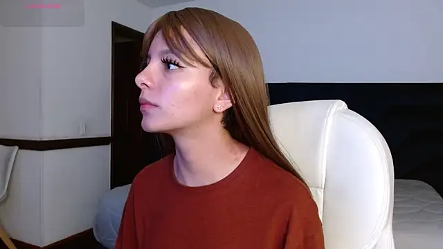 peyton golden1 online show from May 4, 3:35 am