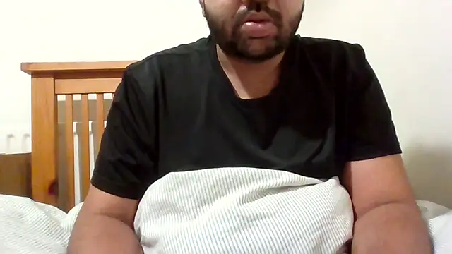 Snapshot of whoreboi98 chatting on April 14, 8:48 pm whoreboi98 online show from April 14, 8:48 pm