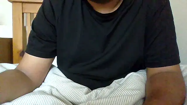 Snapshot of whoreboi98 chatting on April 15, 5:31 pm whoreboi98 online show from April 15, 5:31 pm