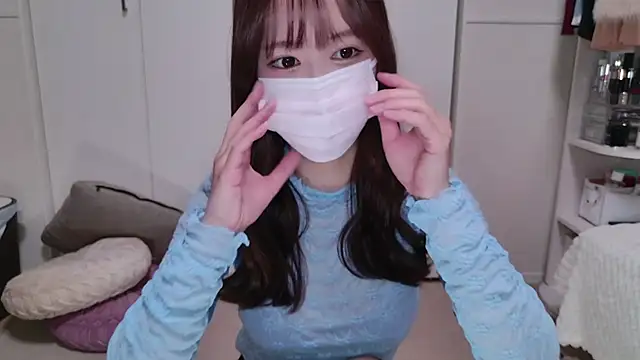 Snapshot of TsukasaSakai chatting on January 4, 3:29 am TsukasaSakai online show from January 4, 3:29 am