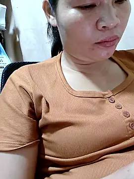 Snapshot of _Mira_69_ chatting on November 25, 8:25 am Mira 69 online show from November 25, 8:25 am