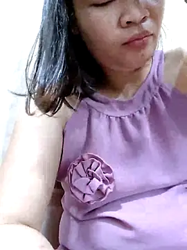 Snapshot of _Mira_69_ chatting on December 5, 9:29 am Mira 69 online show from December 5, 9:29 am