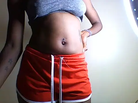 African-Dee online show from February 8, 1:31 am