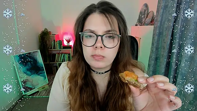 Snapshot of KeytSilvas chatting on December 22, 9:11 am KeytSilvas online show from December 22, 9:11 am