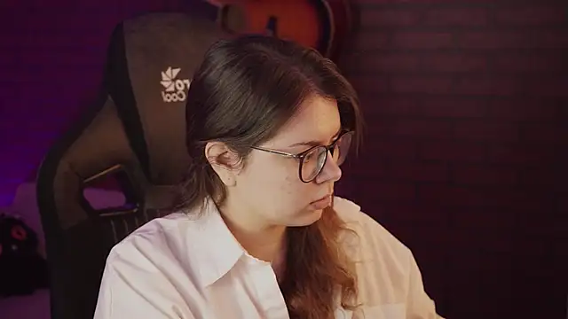 Snapshot of KeytSilvas chatting on January 6, 2:48 am KeytSilvas online show from January 6, 2:48 am