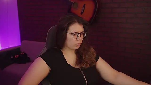 Snapshot of KeytSilvas chatting on January 8, 2:46 am KeytSilvas online show from January 8, 2:46 am