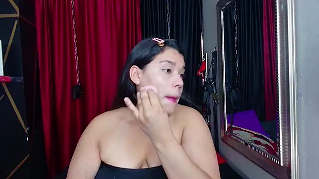 Snapshot of AvaLusty chatting on January 21, 8:11 pm AvaLusty online show from January 21, 8:11 pm