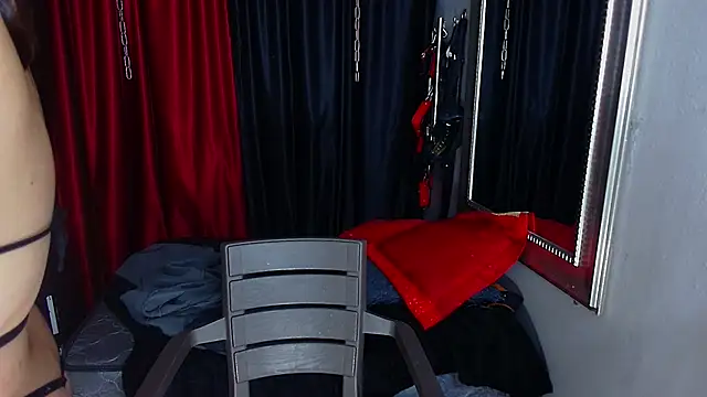 Snapshot of AvaLusty chatting on January 31, 11:13 pm AvaLusty online show from January 31, 11:13 pm