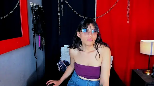 Snapshot of AvaLusty chatting on September 13, 4:29 pm AvaLusty online show from September 13, 4:29 pm