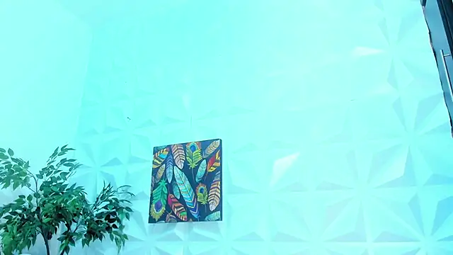 Briyit Doll online show from February 23, 9:33 am