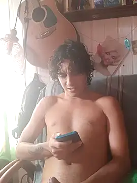 pedrodavid  online show from May 28, 8:06 pm