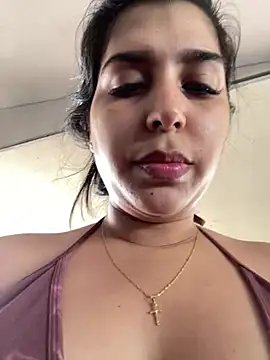 NiaSoler online show from January 10, 6:06 pm