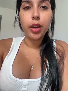 NiaSoler online show from May 31, 4:14 pm
