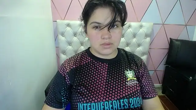 Snapshot of Marinasexxx chatting on January 16, 6:56 pm Marinasexxx online show from January 16, 6:56 pm