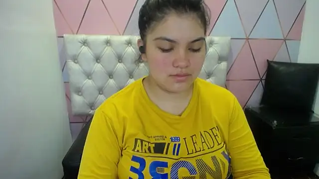 Snapshot of Marinasexxx chatting on February 13, 6:59 pm Marinasexxx online show from February 13, 6:59 pm