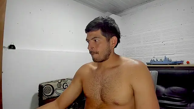 Snapshot of Himoreno25 chatting on January 9, 12:03 am Himoreno25 online show from January 9, 12:03 am