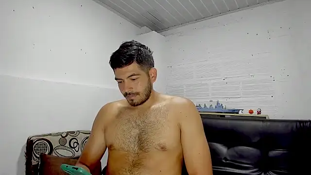 Snapshot of Himoreno25 chatting on February 5, 12:49 pm Himoreno25 online show from February 5, 12:49 pm