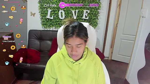 Enma  clark online show from December 3, 3:09 am