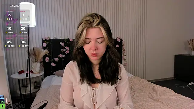 Vanessa Walters online show from September 22, 2:46 am