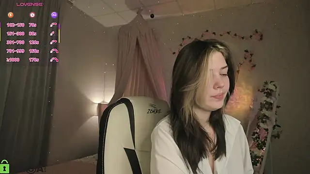 Vanessa Walters online show from January 13, 3:12 am