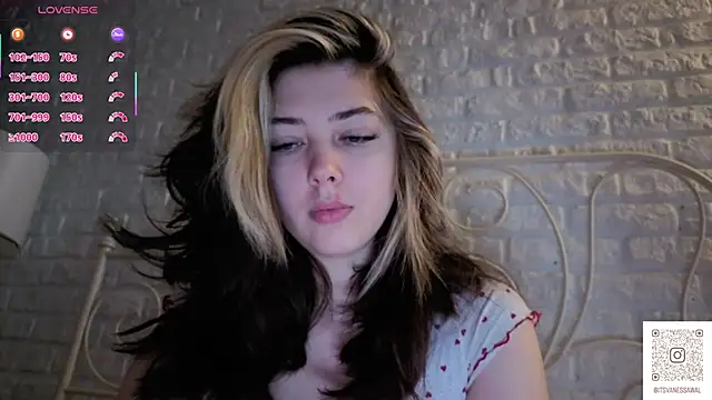 Vanessa Walters online show from February 27, 3:06 am