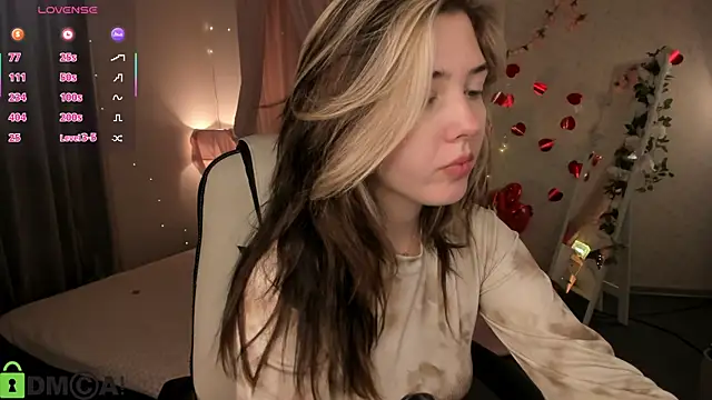 Vanessa Walters online show from March 26, 3:12 am