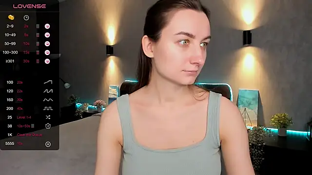 annacooleman online show from February 14, 9:34 am