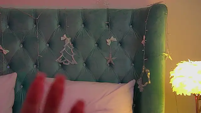 DianaVert online show from December 21, 6:37 pm