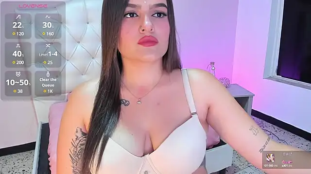 Snapshot of ellarosee_ chatting on February 24, 7:30 pm ellarosee online show from February 24, 7:30 pm