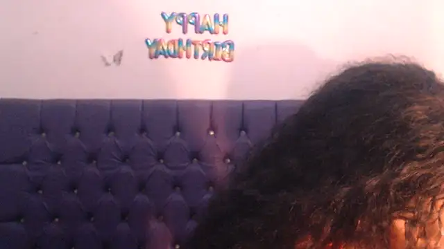 Queennwenn online show from November 2, 12:46 am