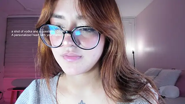 SweetJennaa online show from February 25, 8:58 am