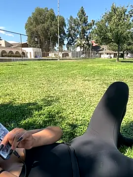 Snapshot of Kittybouncy69 chatting on September 16, 9:05 pm Kittybouncy69 online show from September 16, 9:05 pm