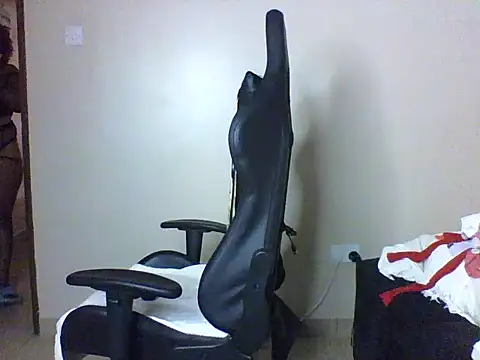 Snapshot of Candii_wet_ chatting on October 24, 10:00 am Candii wet online show from October 24, 10:00 am