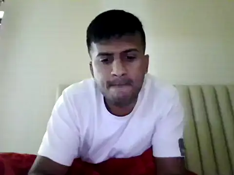 long hoggy online show from December 18, 9:15 am