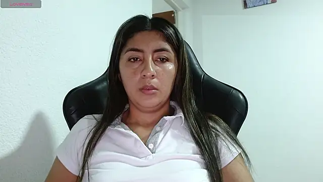 danna peterson1 online show from May 7, 12:05 am