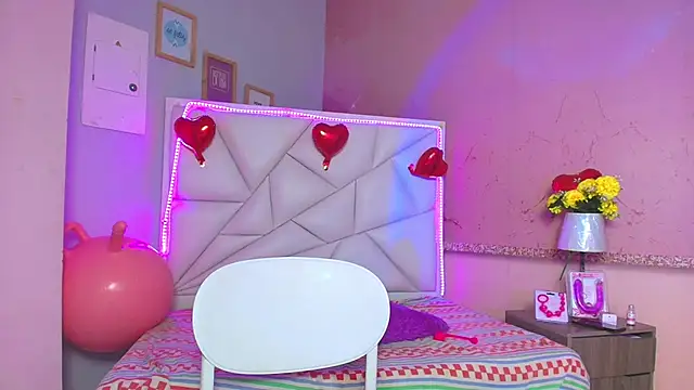 ariadna dawson7 online show from March 6, 1:05 am